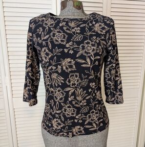 Columbia Women's Top - Black and Cream Print